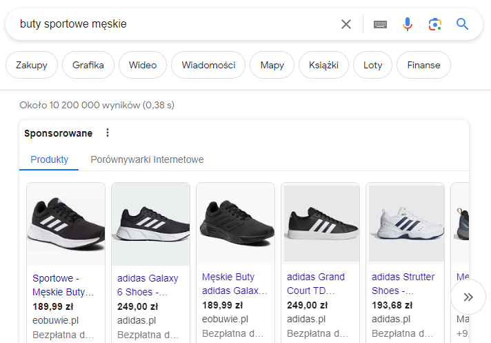 Reklama kart produktowych z butami